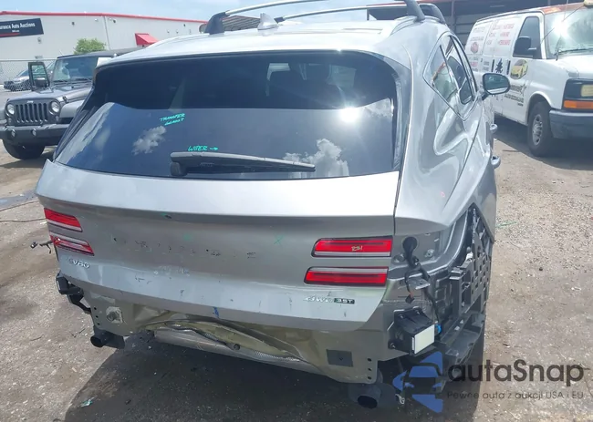 KMUHCESCXPU133511: 42486556