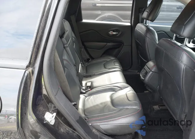 1C4PJMBB1EW145683: 42487730