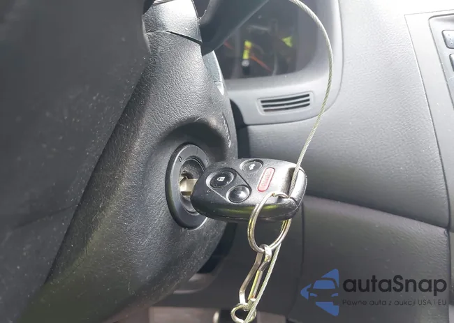 1HGCM82673A026984: 42487740