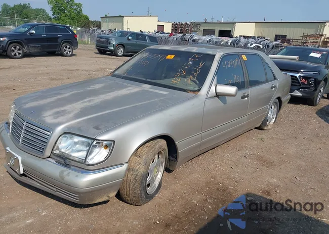 WDBGA57G2XA417151: 42487797