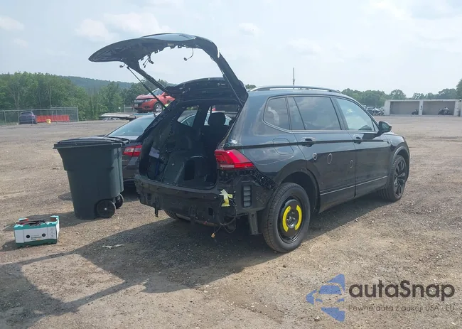 3VV2B7AXXMM098305: 42487845