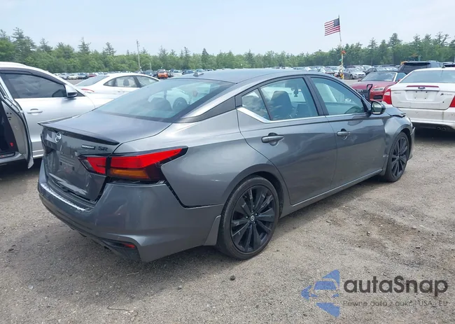 1N4BL4CV1NN382151: 42487895