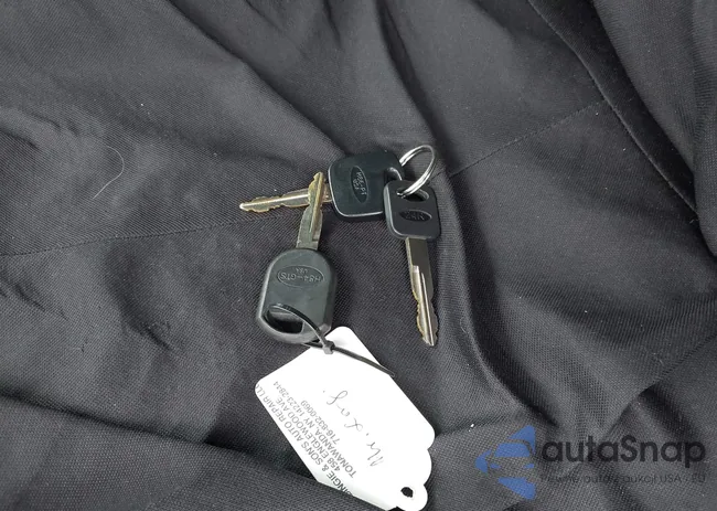 3FAFP31313R104703: 42487996