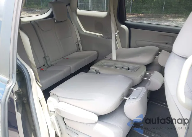 KNDMB5C18K6534005: 42488054