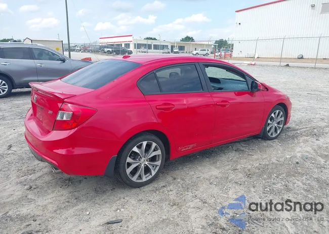 2HGFB6E52CH704911: 42488105