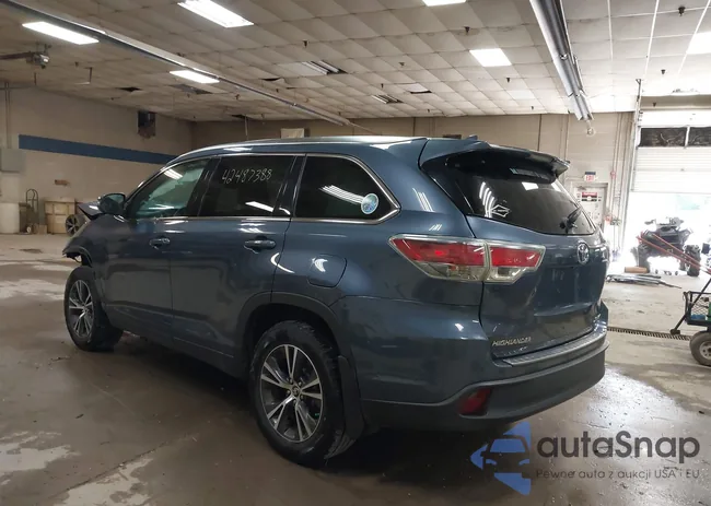 5TDJKRFH1GS321388: 42487388