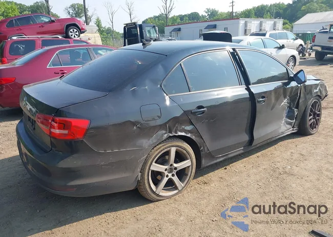 3VW2K7AJ3FM232825: 42487540