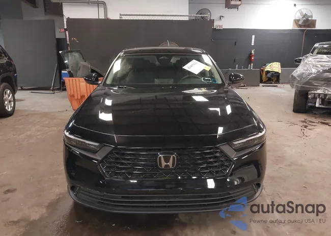 1HGCY1F34RA011704: 42487622