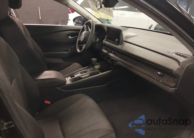 1HGCY1F34RA011704: 42487622