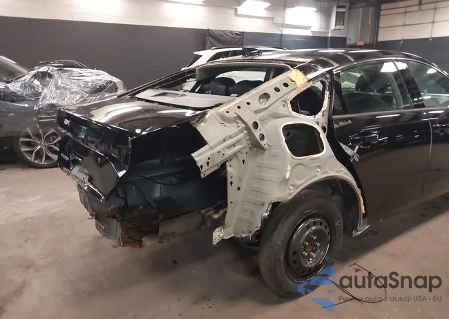 1HGCY1F34RA011704: 42487622