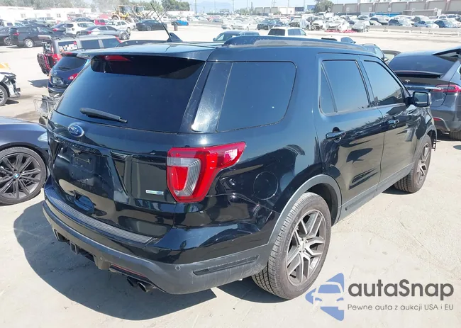 1FM5K8GT3JGC00650: 42487631