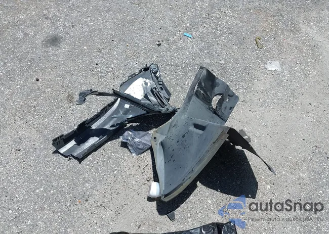 3VV3B7AX5JM220827: 42487635