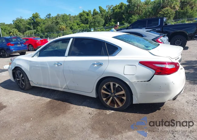 1N4AL3AP1GC220562: 42487665