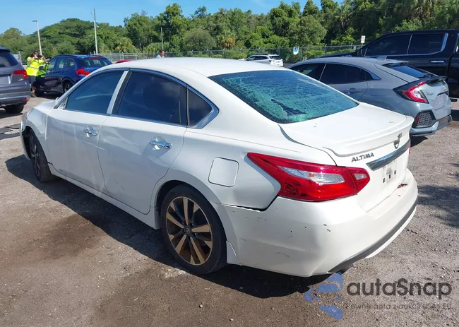 1N4AL3AP1GC220562: 42487665