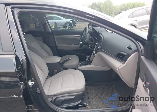 KMHD84LFXLU077789: 42487668