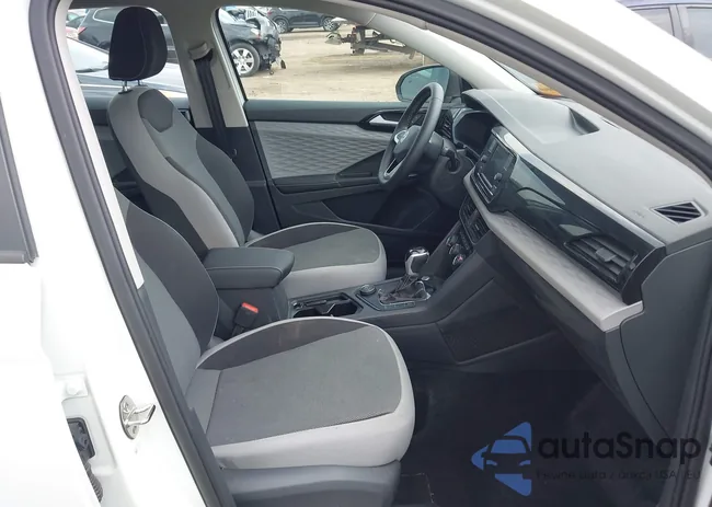 3VV8X7B25RM041693: 42487674