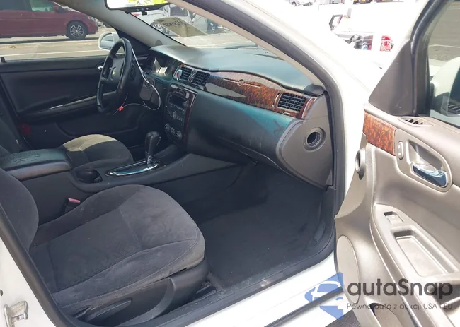 2G1WB5E34E1101292: 42487680