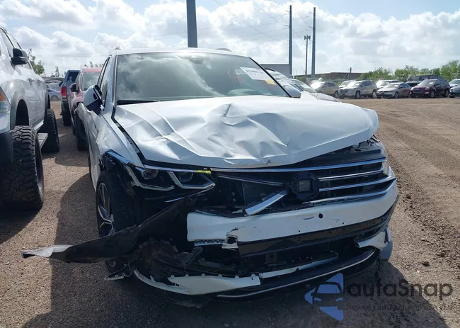 3VV4B7AX2RM134830: 42488765