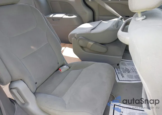 5FNRL38448B410708: 42488785