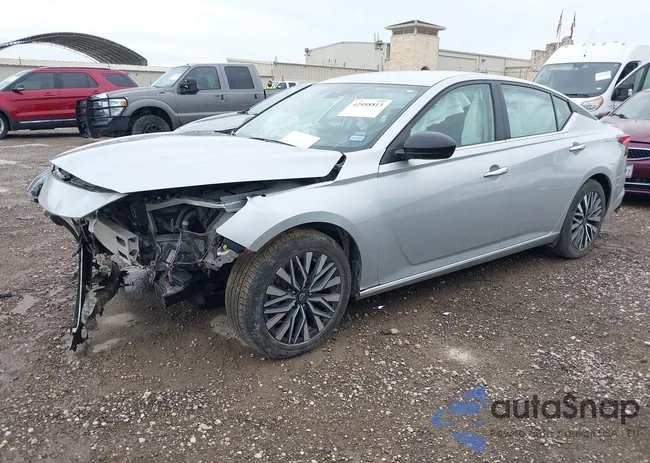 1N4BL4DV3RN360656: 42488813