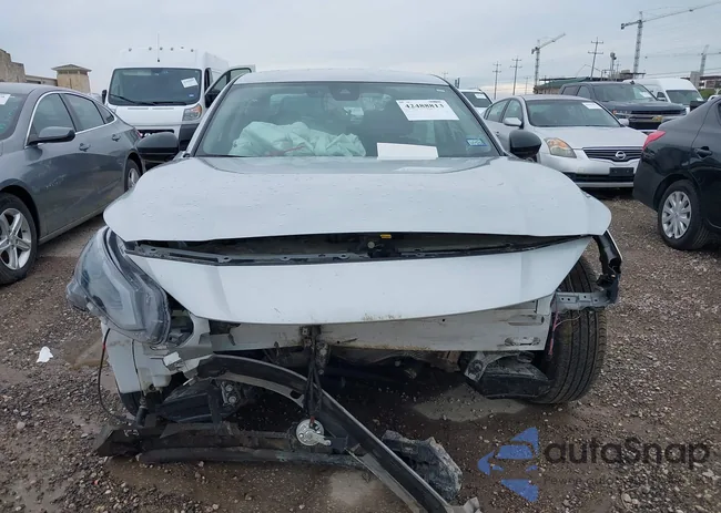 1N4BL4DV3RN360656: 42488813