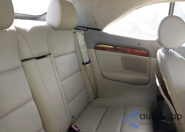 WAUDF48H99K006167: 42488819