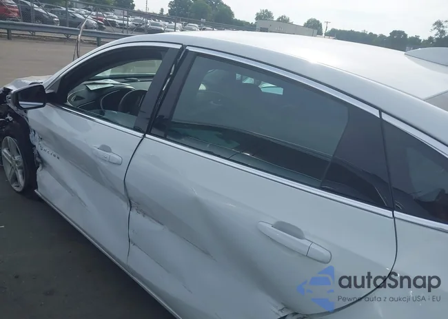 1G1ZD5ST2RF226088: 42488925