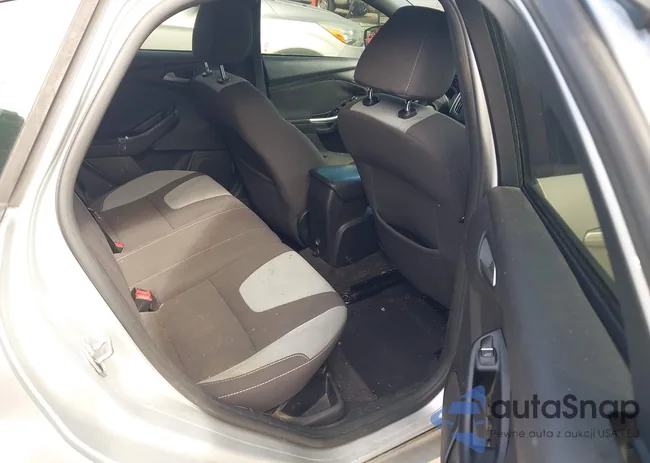 1FADP3L93EL446910: 42489018