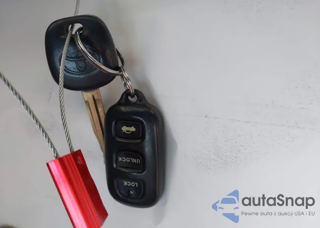 4T1BE32KX3U260554: 42489029