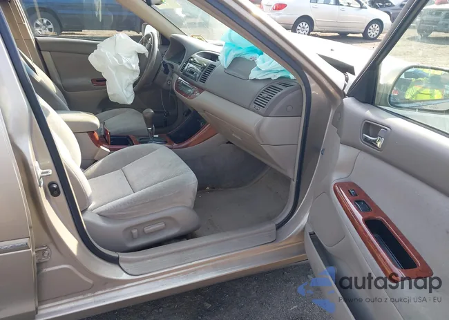 4T1BE32KX3U260554: 42489029