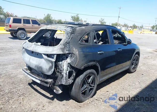 W1N4N4HB1NJ373557: 42489037