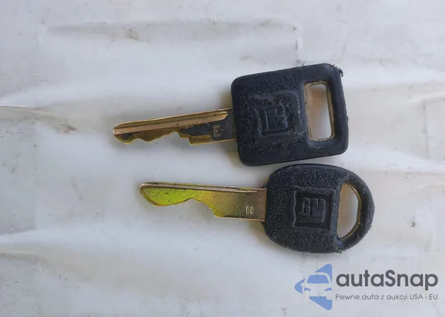 2GCEC14K0L1162833: 42489062