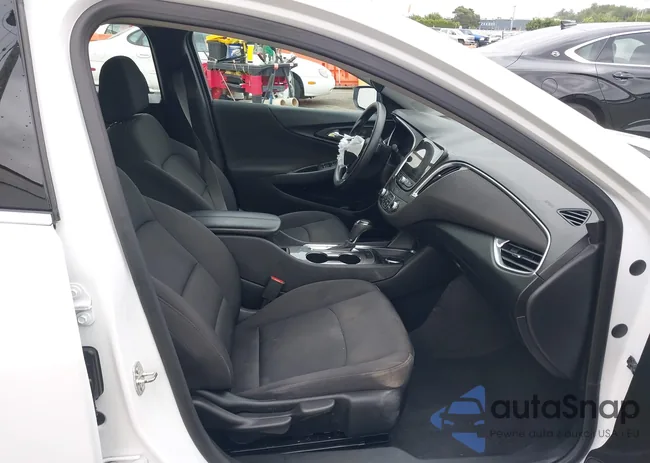 1G1ZD5ST6LF092922: 42489084