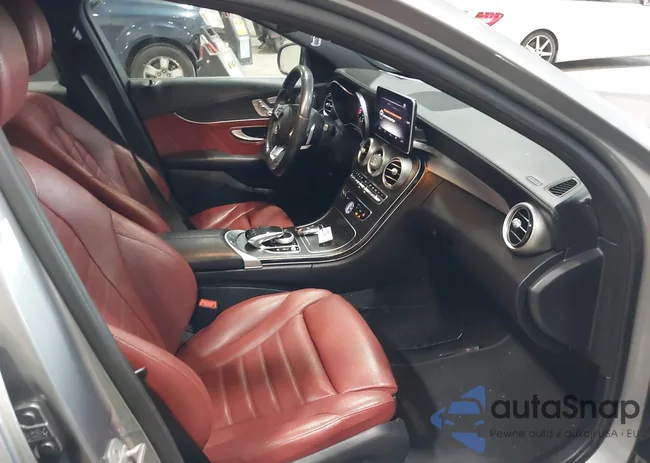 55SWF4JB0FU068422: 42489100