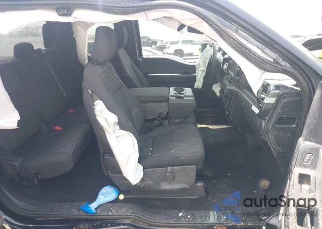 1FTEX1EP6PKD76522: 42489106