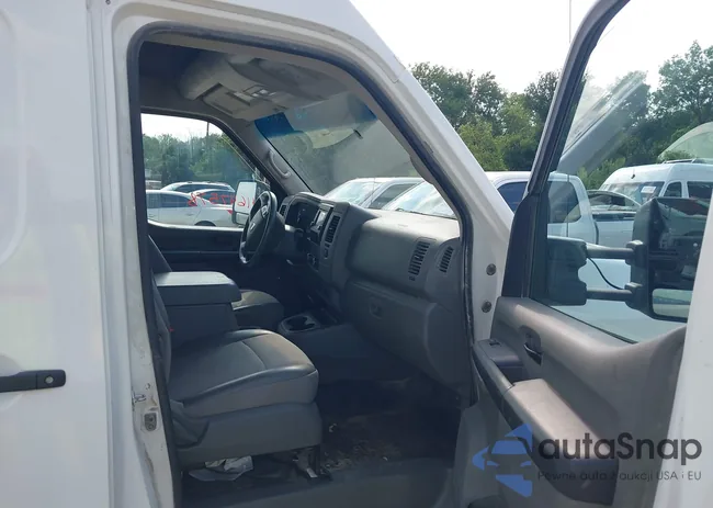 1N6AF0LY7MN803432: 42489107