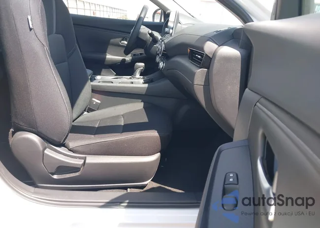 3N1AB8CV9SY284647: 42489225