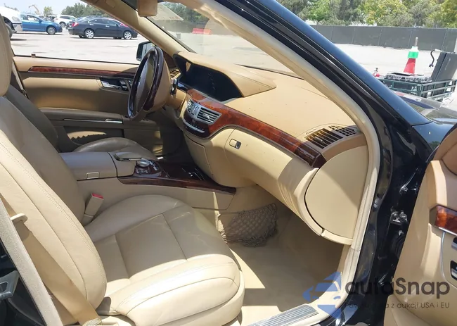 WDDNG7DB1CA440707: 42489230