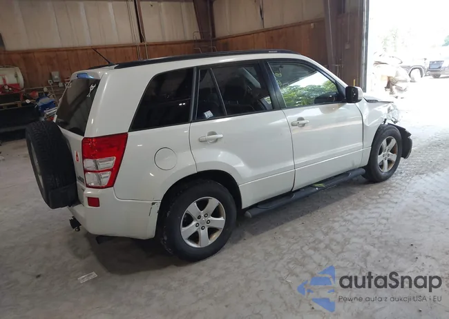 JS3TD044294100168: 42489252