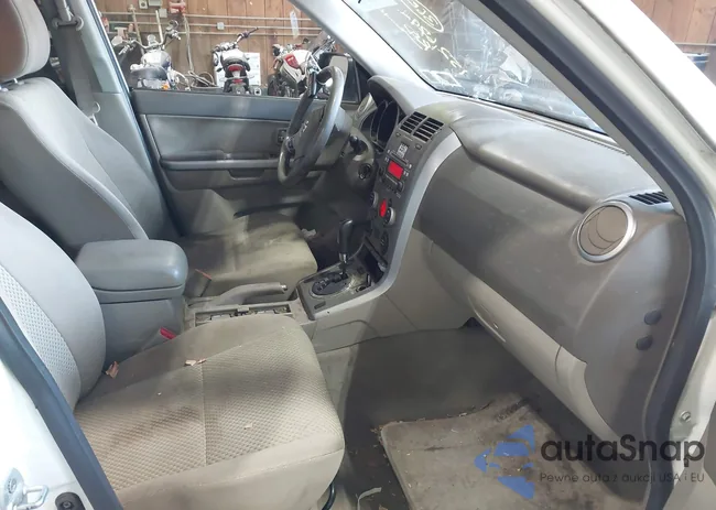 JS3TD044294100168: 42489252