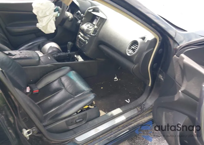 1N4AA5AP1CC822762: 42488357