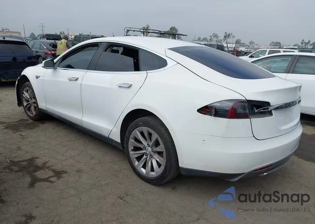 5YJSA1H16EFP32585: 42488527