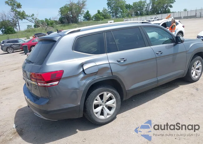 1V2KR2CA2JC585922: 42488658