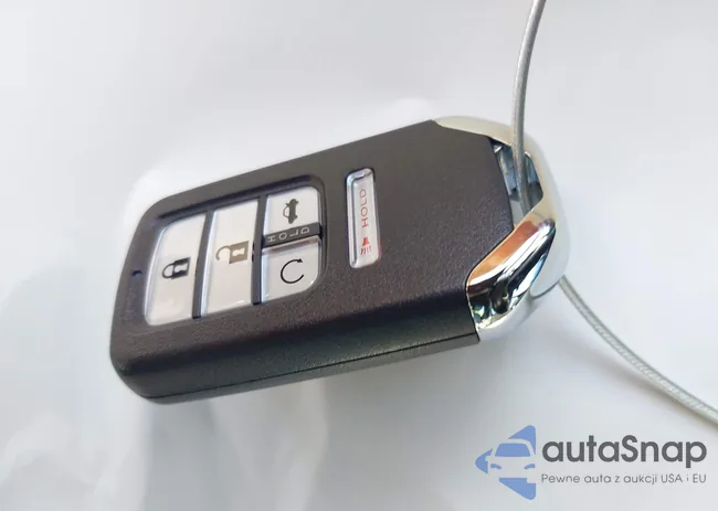 1HGCV2F33JA027931: 42488676