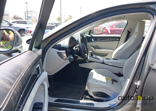 WP0AJ2A78PL103586: 42489914