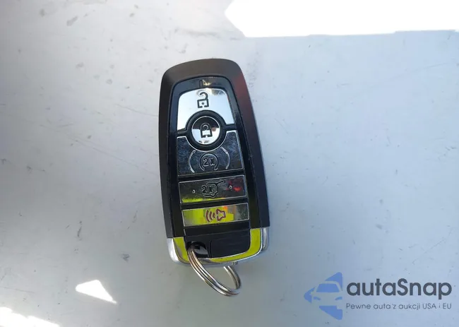 5LMCJ1C99LUL11801: 42489945