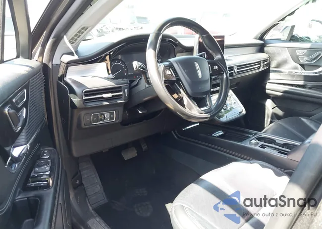 5LMCJ1C99LUL11801: 42489945