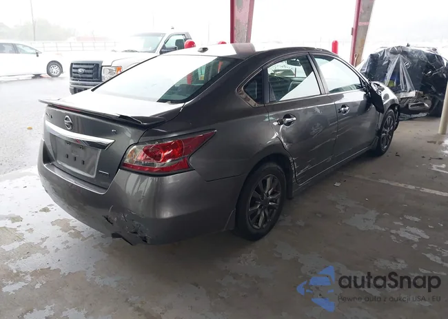 1N4AL3AP7FC457152: 42490008