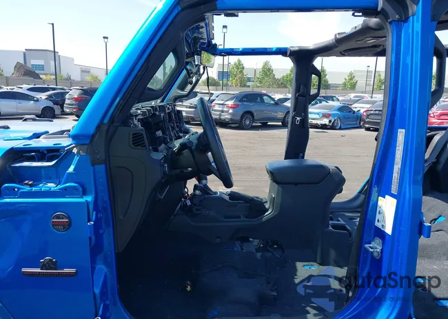 1C4JJXFM0MW779522: 42490033