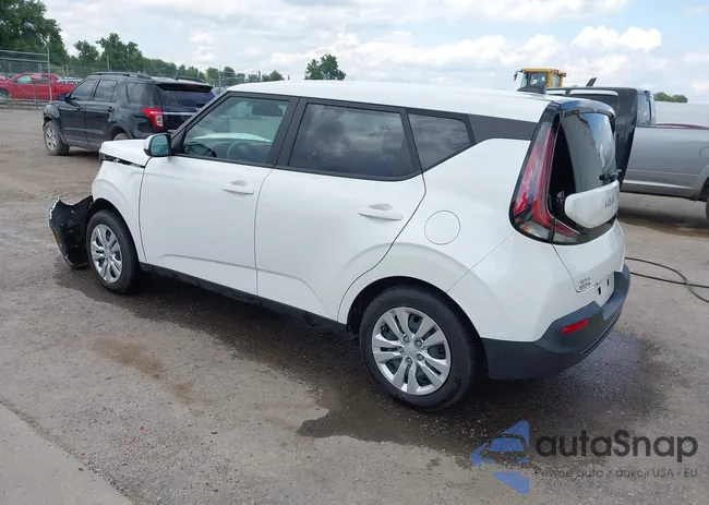 KNDJ23AUXR7905710: 42490086